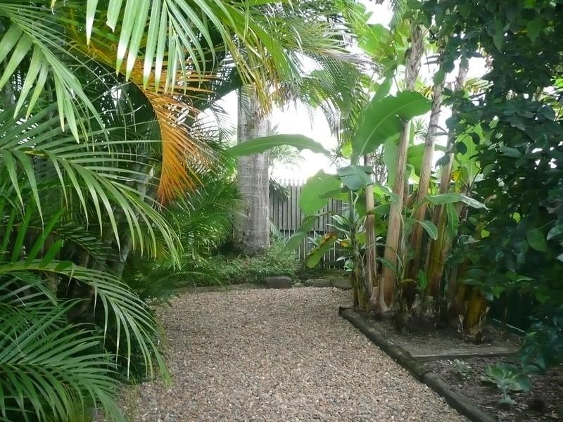 6 Kay Avenue, Bli Bli QLD 4560