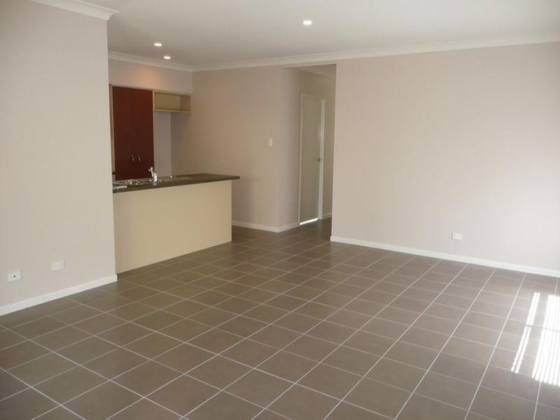 34 Parkland Drive, Pacific Paradise QLD 4564
