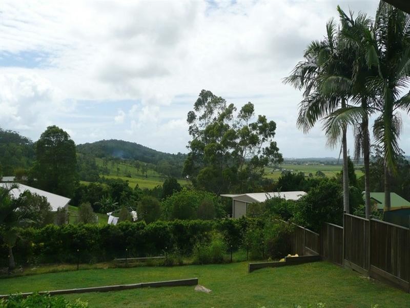 50 Atkinson Road, Bli Bli QLD 4560