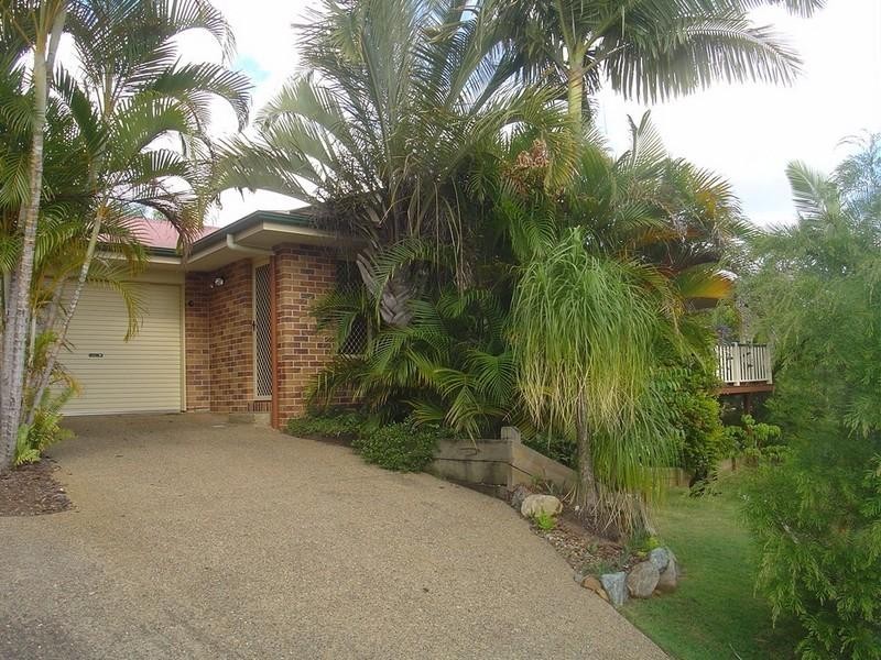 2/1 Kris Court, Bli Bli QLD 4560