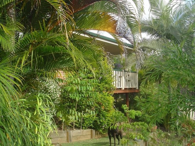 2/1 Kris Court, Bli Bli QLD 4560