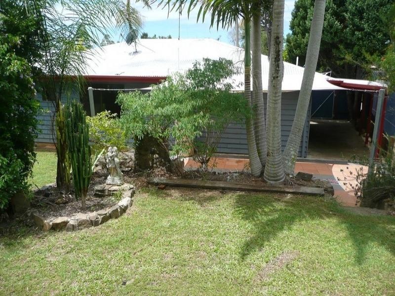 4 Hagen Place, Bli Bli QLD 4560