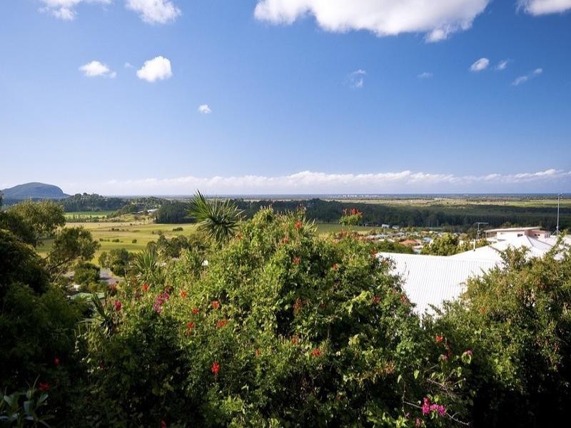 39 Willis Road, Bli Bli QLD 4560