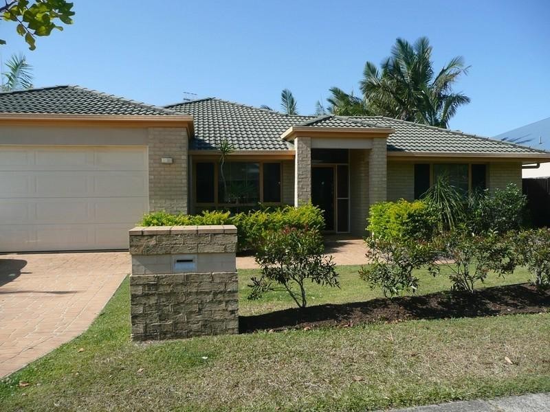 16 Bellevue Street, Bli Bli QLD 4560