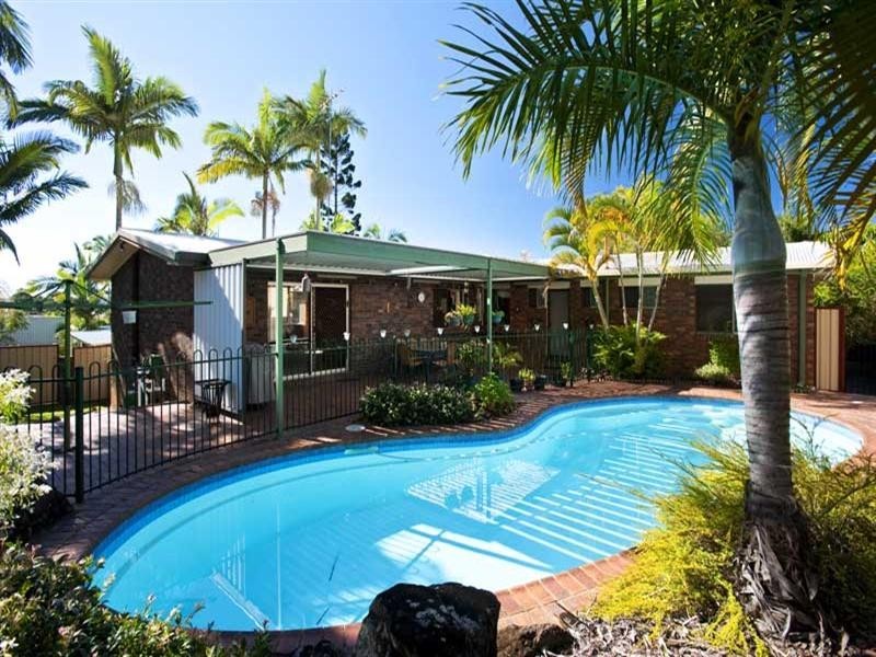 13 Ellesmere Avenue, Bli Bli QLD 4560