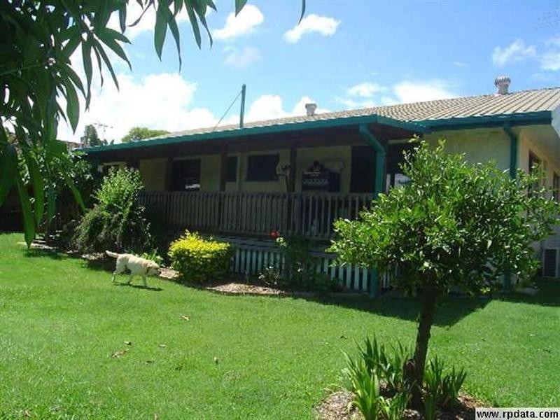 8 Avocado Crescent, Bli Bli QLD 4560