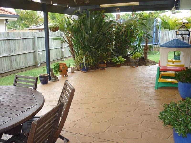 18 Bellevue Street, Bli Bli QLD 4560