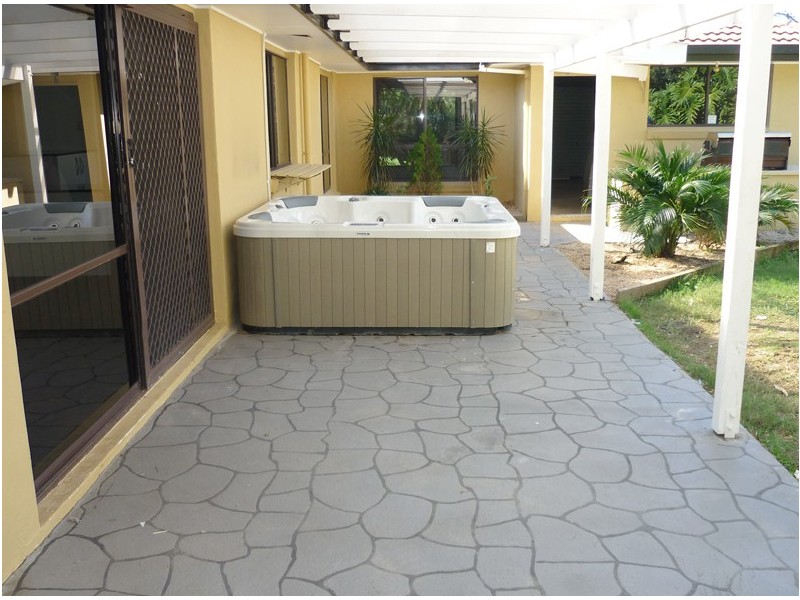 3 Cormorant Court, Bli Bli QLD 4560