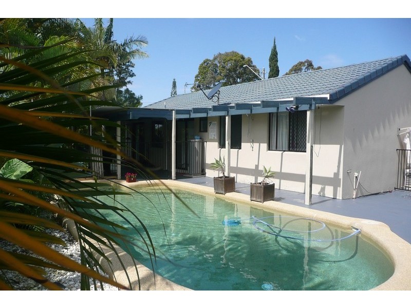 636 David Low Way, Pacific Paradise QLD 4564