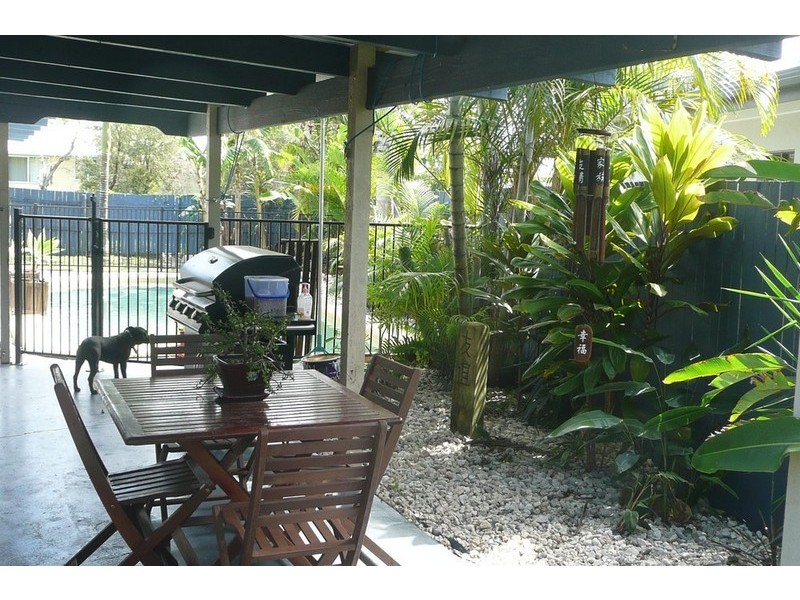 636 David Low Way, Pacific Paradise QLD 4564