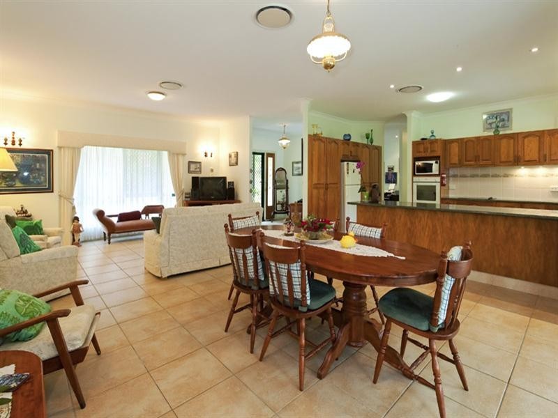 15 Shires Road, Maroochydore QLD 4558