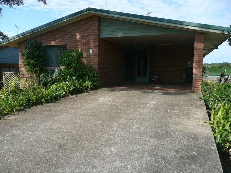6 Kupiano Drive, Bli Bli QLD 4560