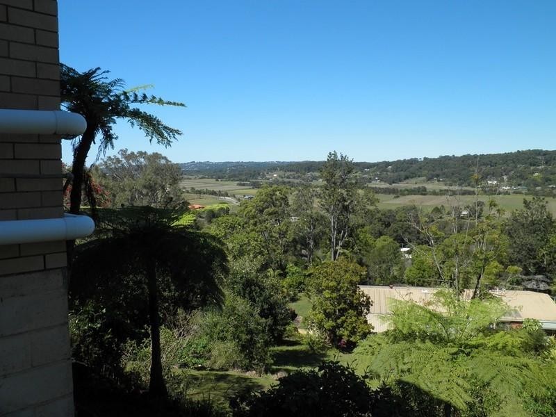 90 Francis Road, Bli Bli QLD 4560