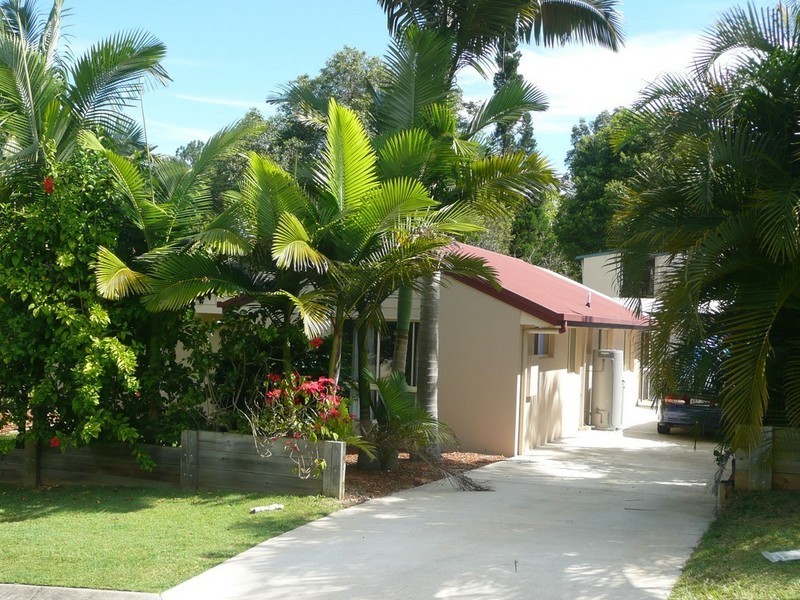 16 McCall Place, Bli Bli QLD 4560