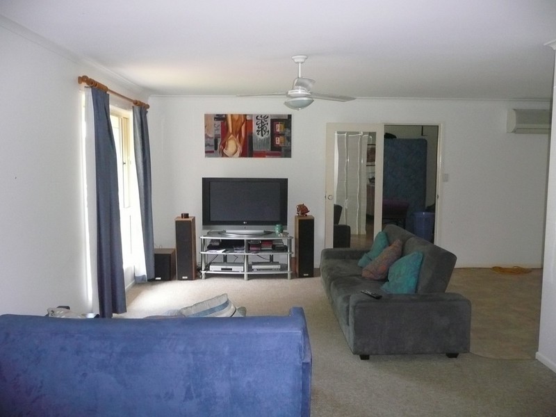 16 McCall Place, Bli Bli QLD 4560
