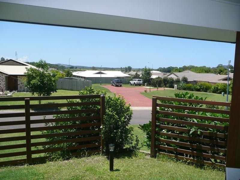 61 Clearwater Circuit, Bli Bli QLD 4560