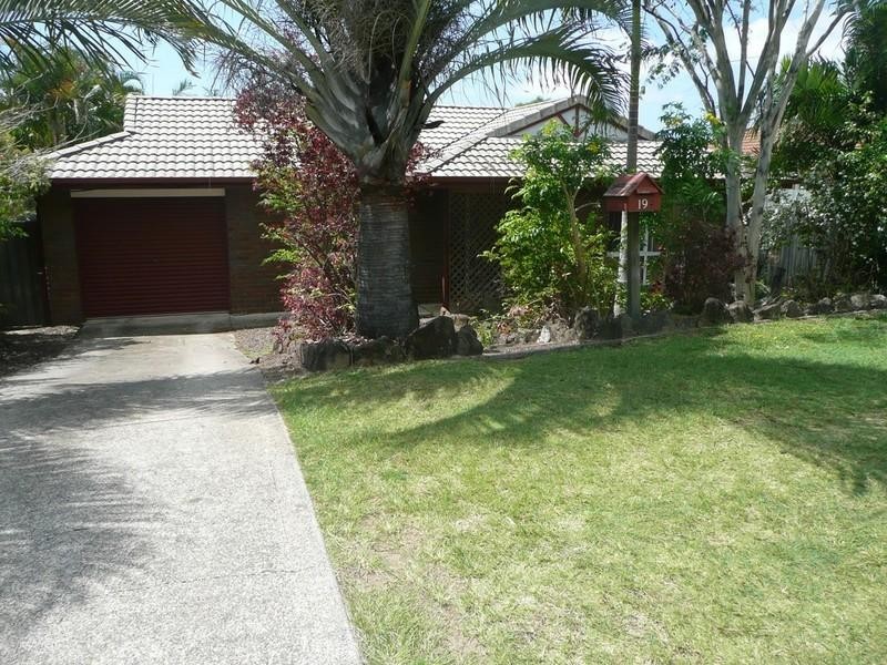19 Clementine Place, Bli Bli QLD 4560