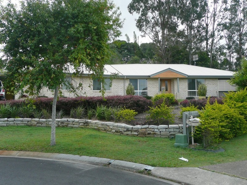 2 Hudson Place, Bli Bli QLD 4560