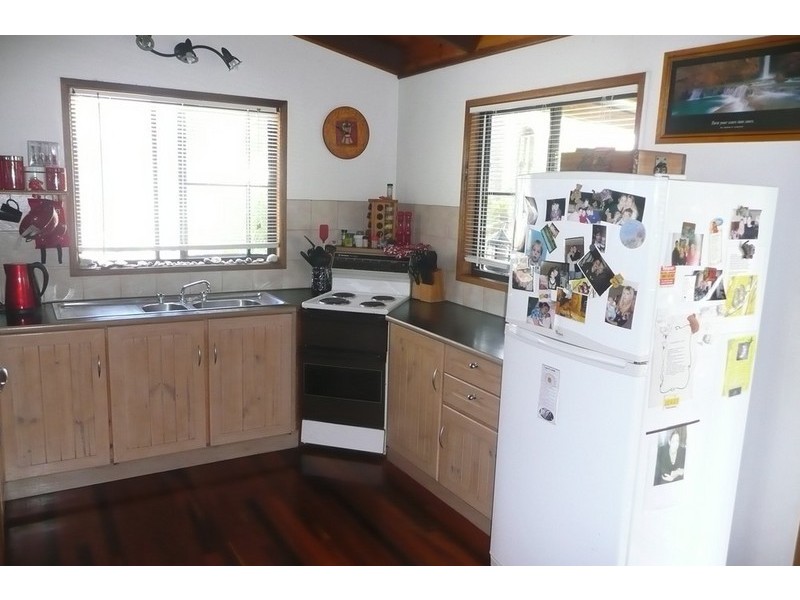 25 Avocado Crescent, Bli Bli QLD 4560