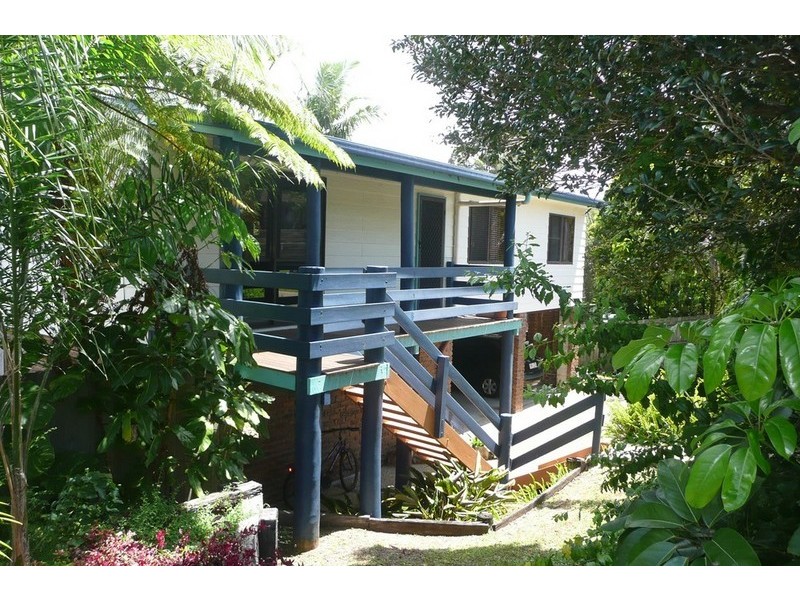 25 Avocado Crescent, Bli Bli QLD 4560