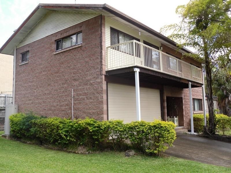 29 Waterfall Road, Nambour QLD 4560