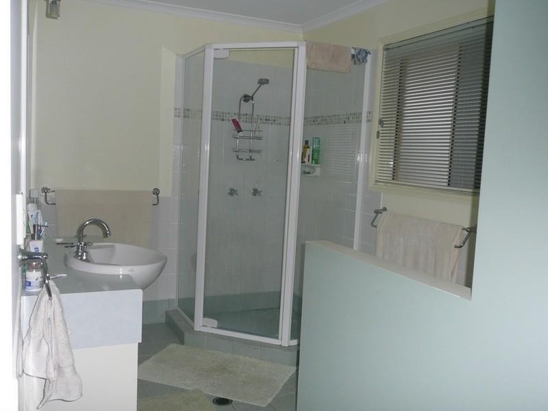 2 Hudson Place, Bli Bli QLD 4560