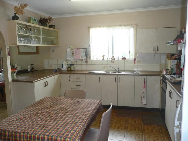 16 Girua Street, Bli Bli QLD 4560