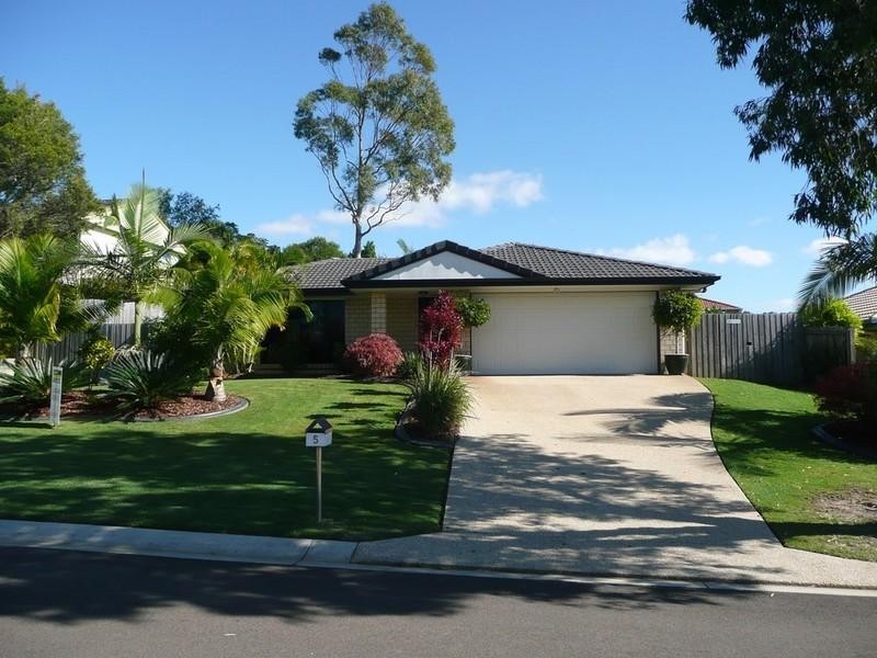 5 Bellevue Street, Bli Bli QLD 4560