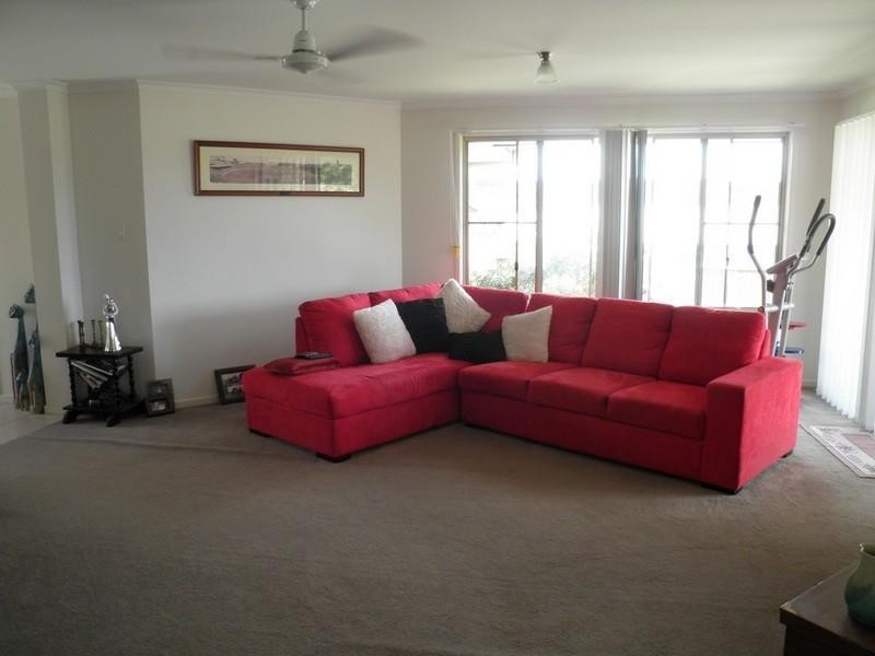 8 Birdwing Avenue, Bli Bli QLD 4560