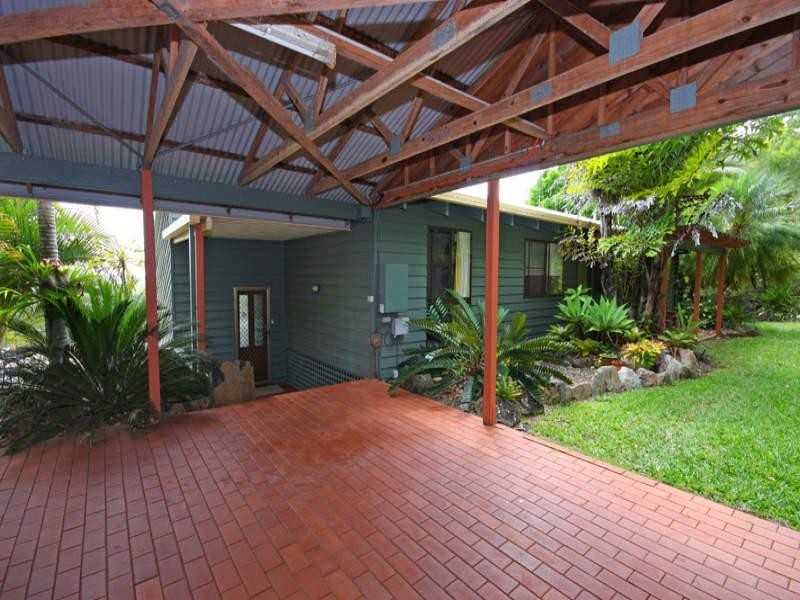 104 Camp Flat Road, Bli Bli QLD 4560