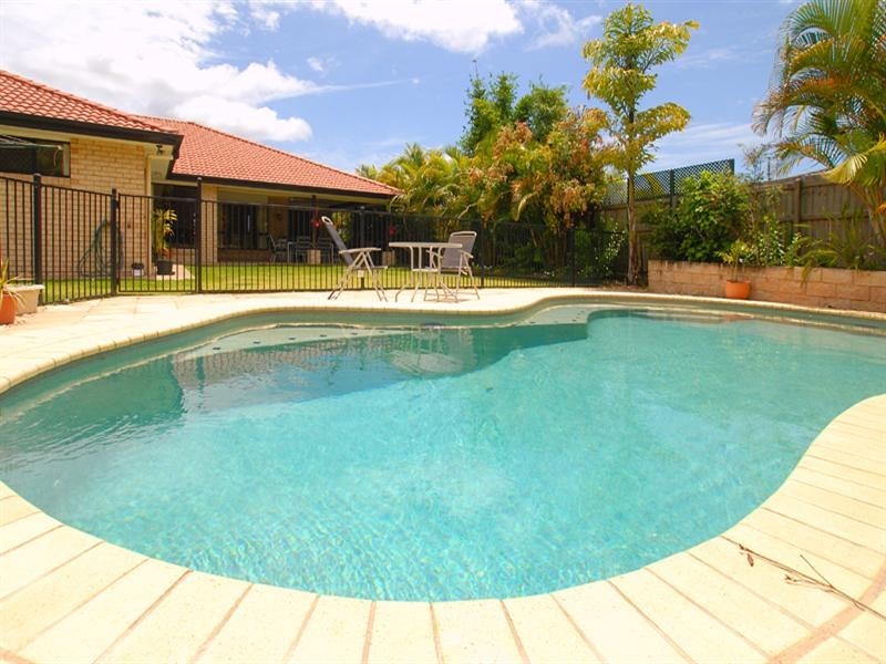 3 Feathertail Street, Bli Bli QLD 4560