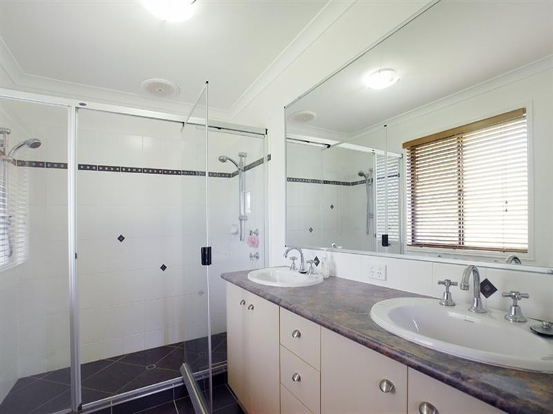 3 Feathertail Street, Bli Bli QLD 4560