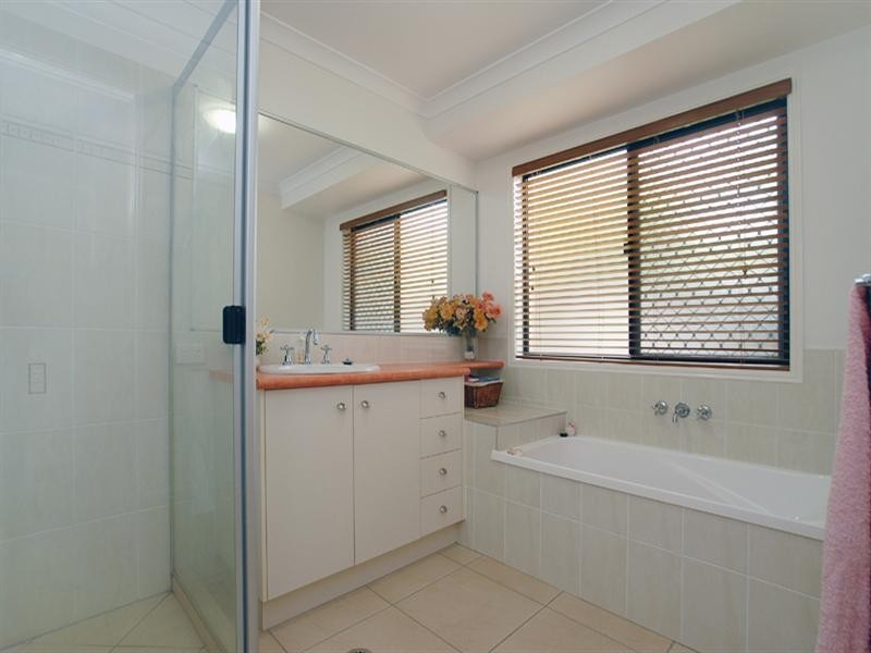 3 Feathertail Street, Bli Bli QLD 4560