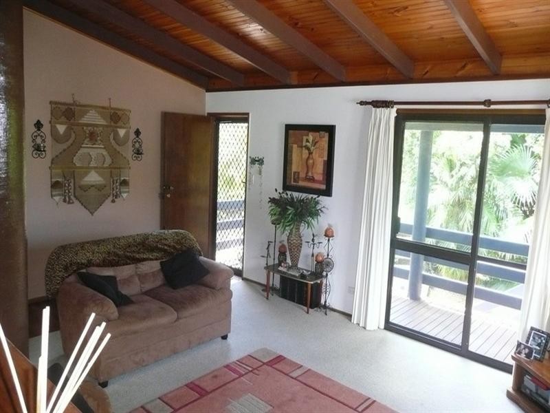 25 Avocado Crescent, Bli Bli QLD 4560