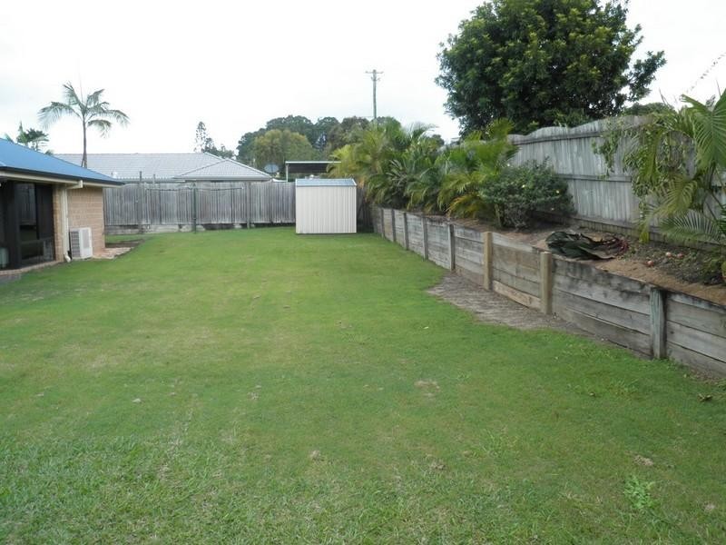 4 Avon Close, Bli Bli QLD 4560