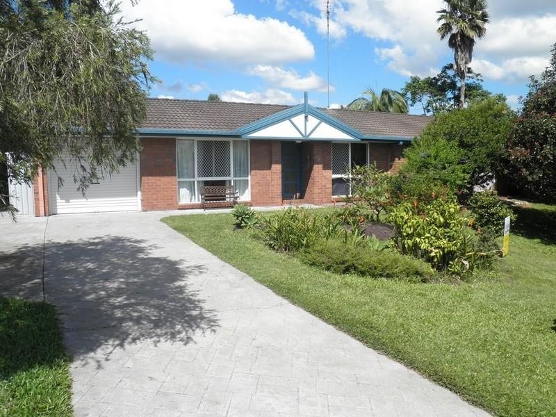 2 Connor Court, Bli Bli QLD 4560