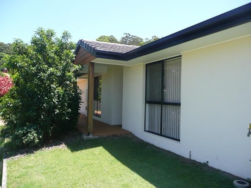 DUPLEX 1/61 Clearwater Circuit, Bli Bli QLD 4560