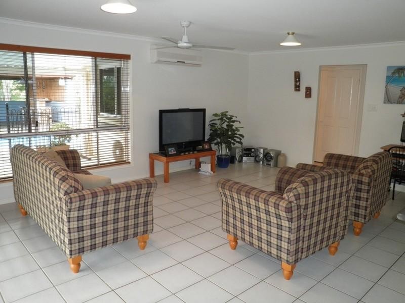 15 Hudson Place, Bli Bli QLD 4560