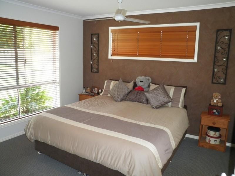 15 Hudson Place, Bli Bli QLD 4560