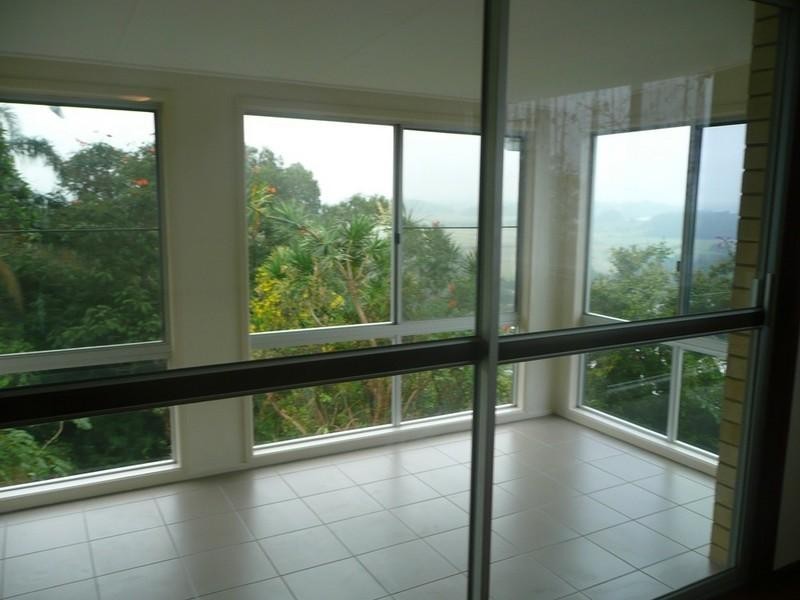 39 Willis Road, Bli Bli QLD 4560