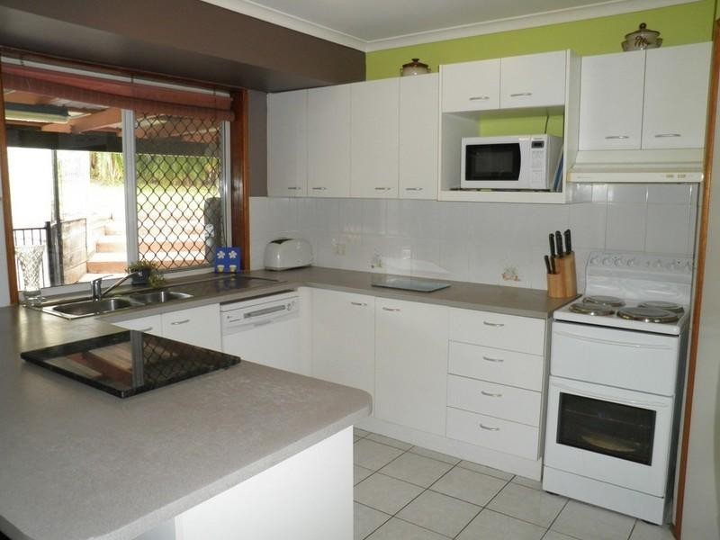 13 Mona Court, Bli Bli QLD 4560