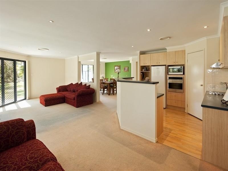 6 Timberland Close, Maroochy River QLD 4561