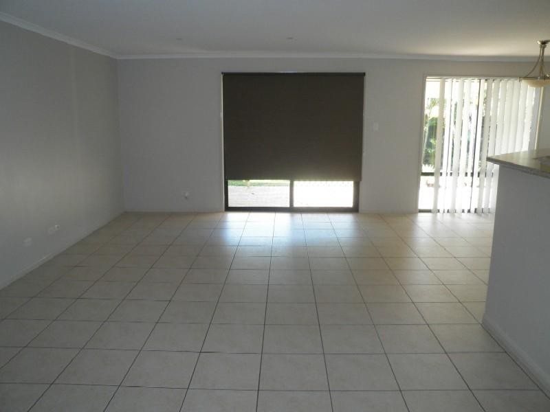34 Parklakes Drive, Bli Bli QLD 4560