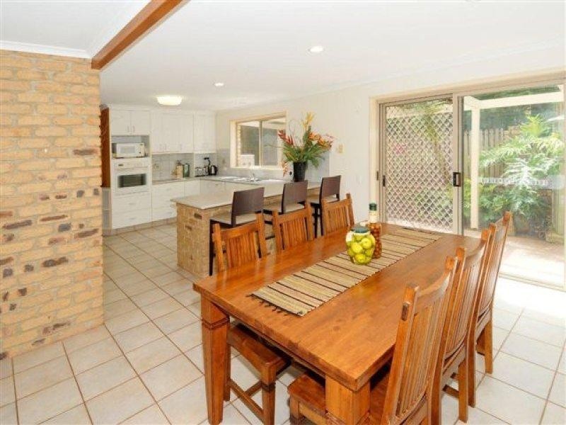 19 Fairview Close, Bli Bli QLD 4560