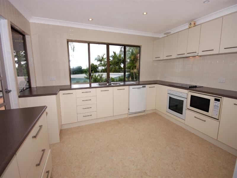66 Willis Road, Bli Bli QLD 4560