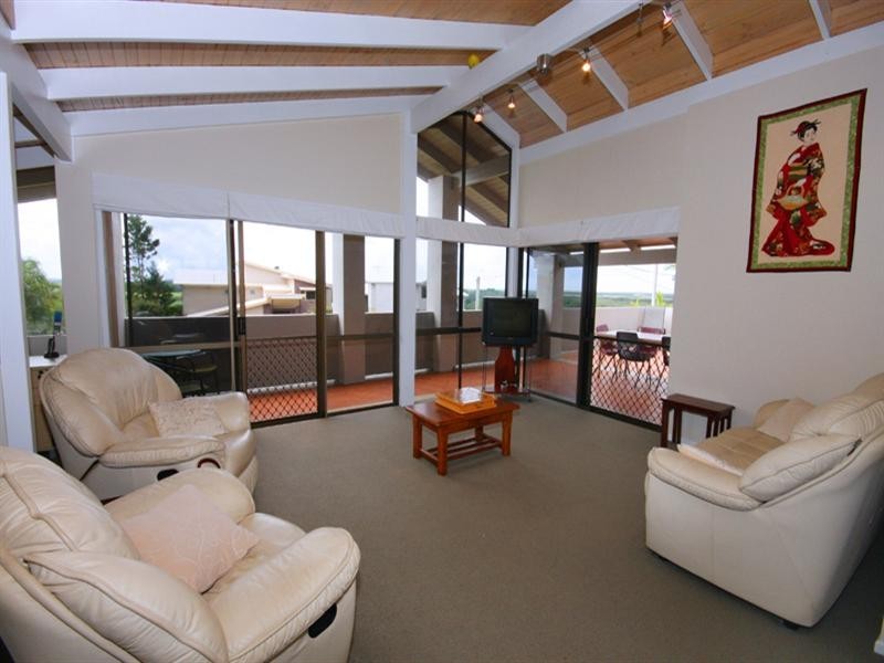 66 Willis Road, Bli Bli QLD 4560