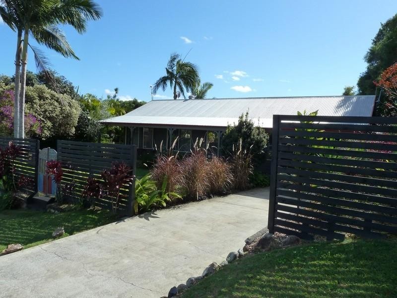 60 Avocado Crescent, Bli Bli QLD 4560