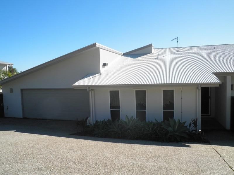 1/8 Flooded Gum Court, Bli Bli QLD 4560