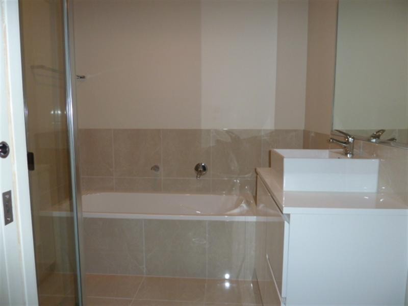 2/12 Ginger Bell Avenue, Bli Bli QLD 4560