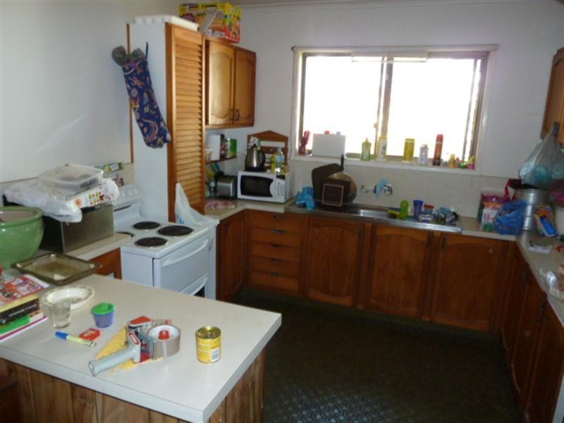 13 Kennedy Road, Bli Bli QLD 4560
